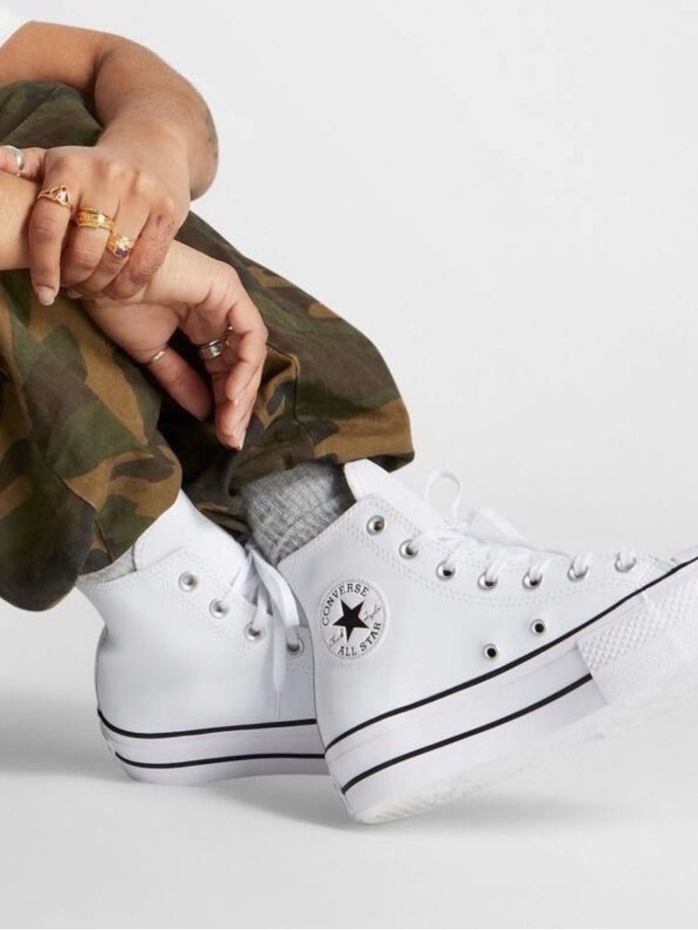 Converse Platform All Star White Leather Sneakers SZ 7 Women